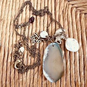 AEO American Eagle Outfitters Charm Necklace Agate
